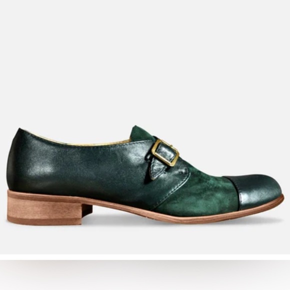 Julia Bo Women’s Green Leather Oxfords - Picture 1 of 10